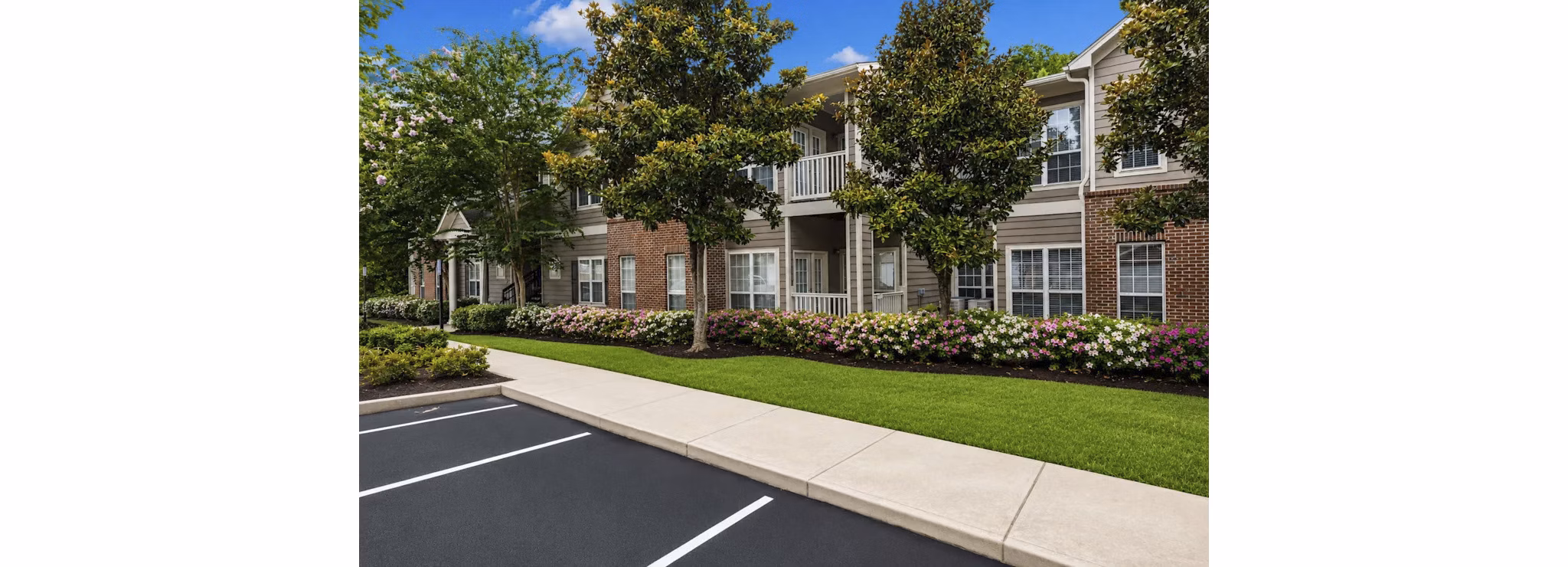 exterior at The Grove at Ben Hill Apartments 