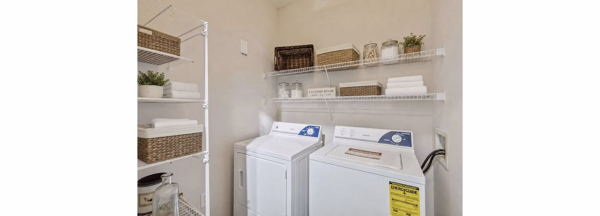 laundry facility at The Grove at Ben Hill Apartments 