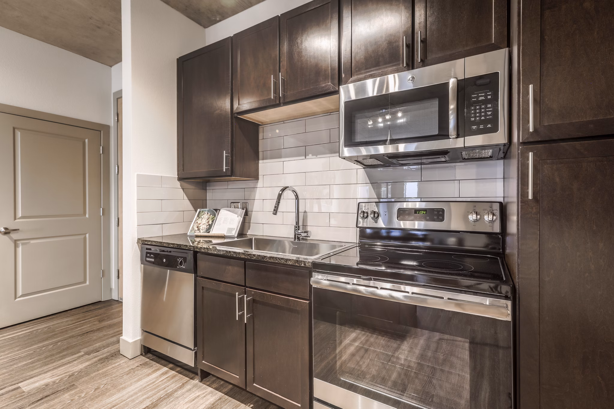 Kitchen at Twentyone01 On Market Apartmentss Apartments
