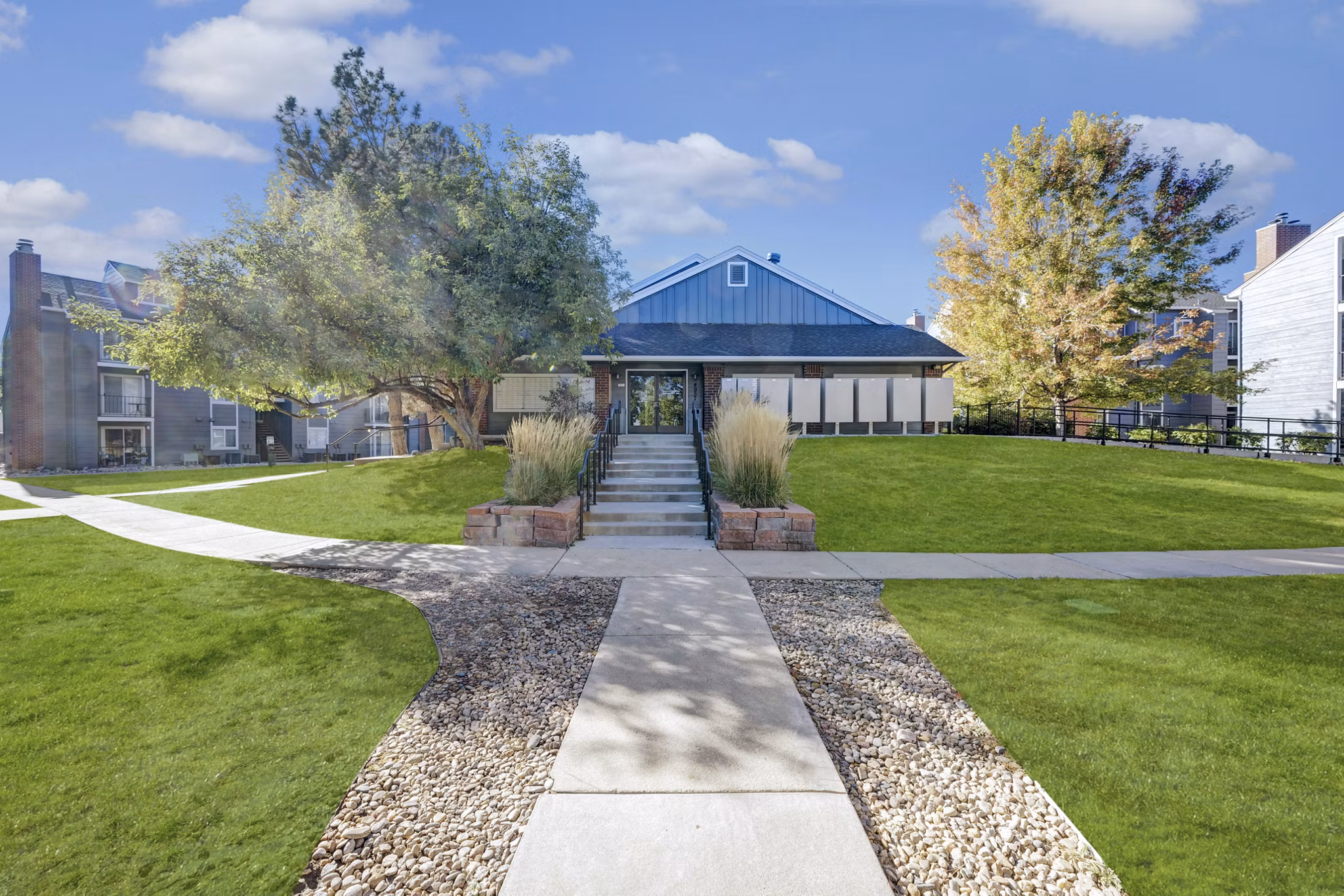 Property images of Summit Riverside