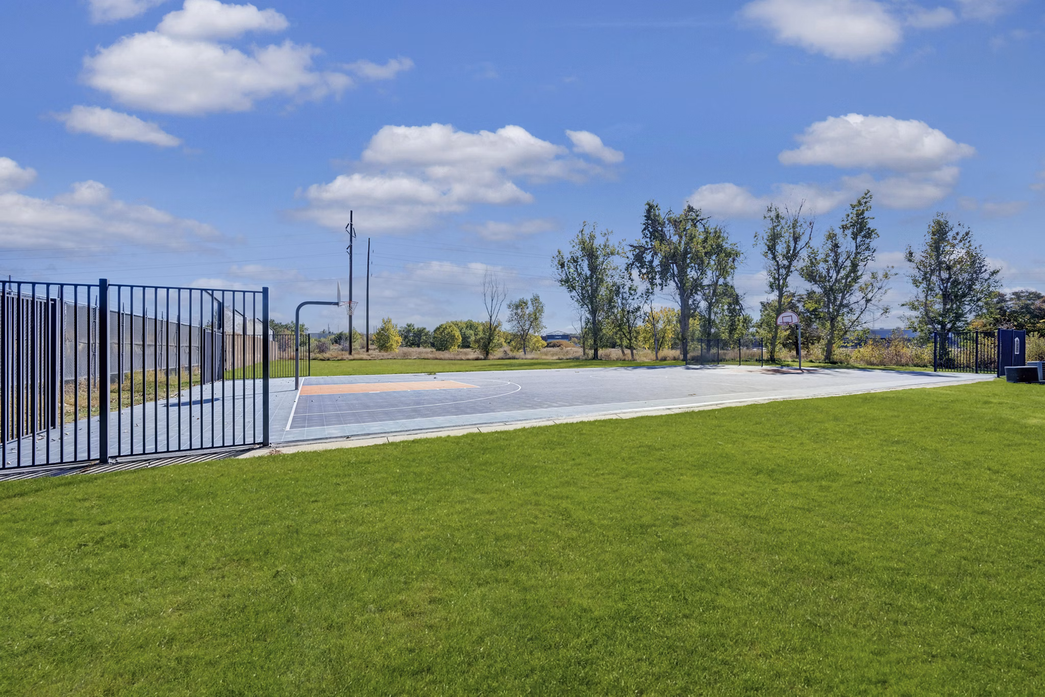 playground at Summit Riverside Apartments 