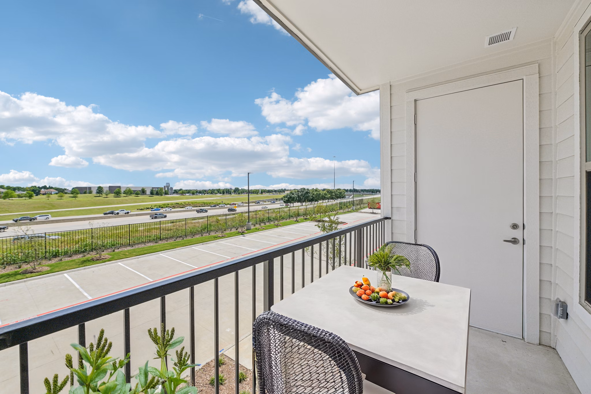 Patio at Soltra Firewheel Apartments