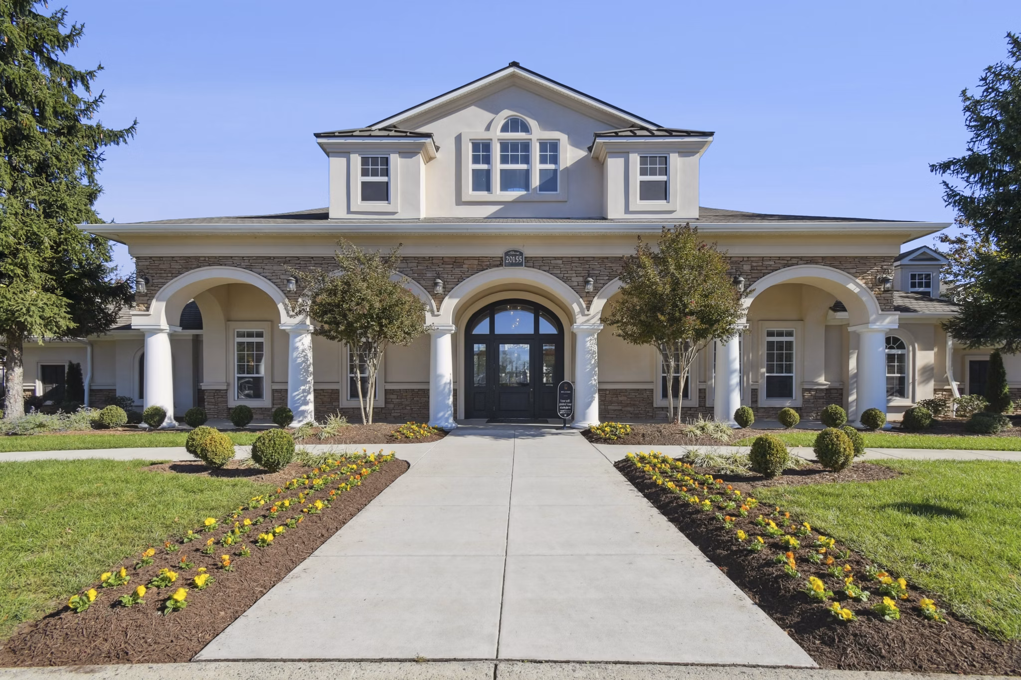 Building/Exterior at The Ashborough Apartments