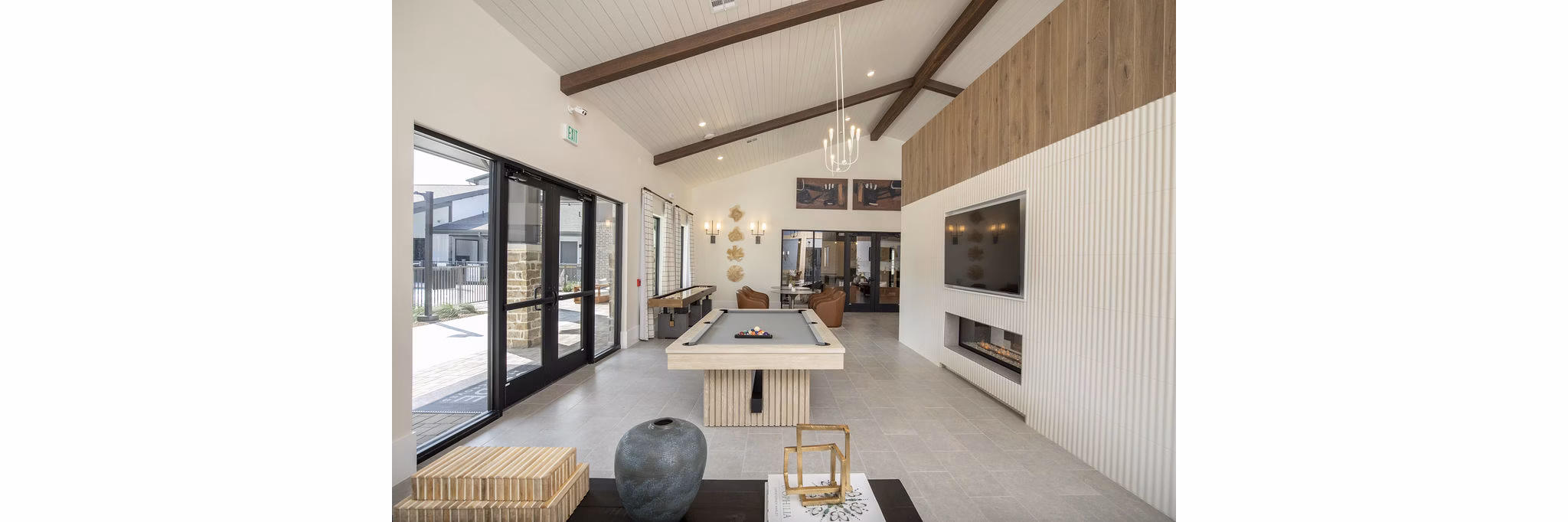 Game Room at Glade at the Groves Apartments