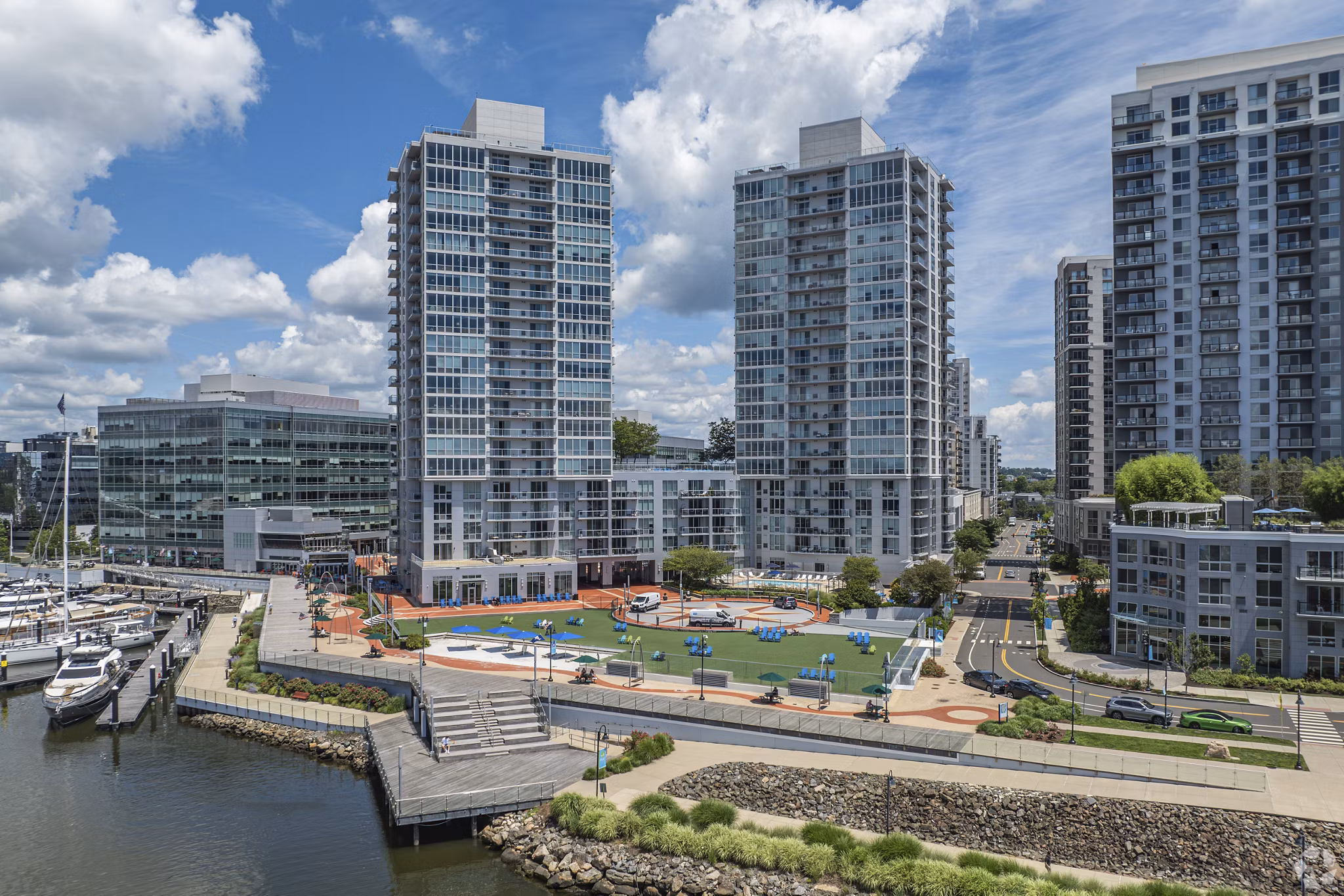Property images of Beacon Harbor Point