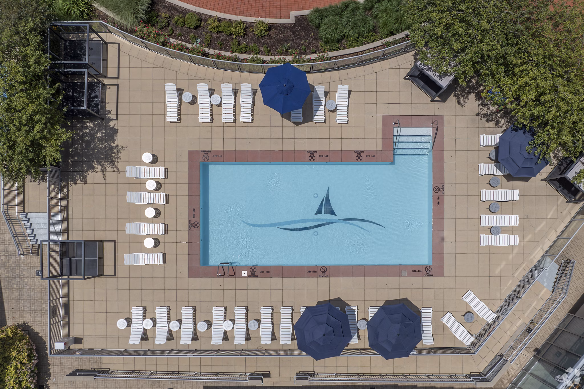 Pool at Beacon Harbor Point Apartments