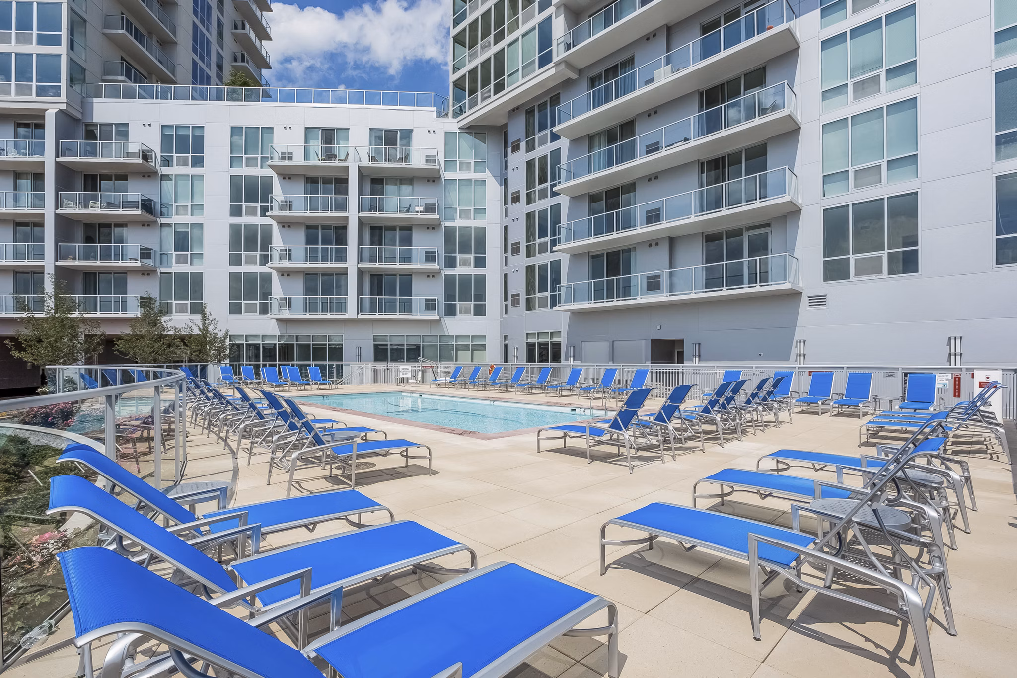 Pool at Beacon Harbor Point Apartments