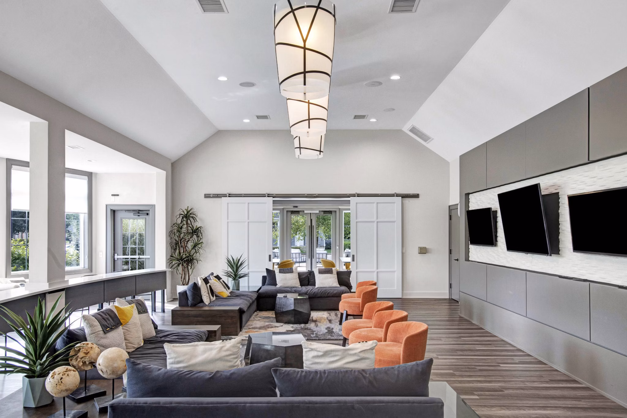 clubhouse at The Grove Somerset Apartments