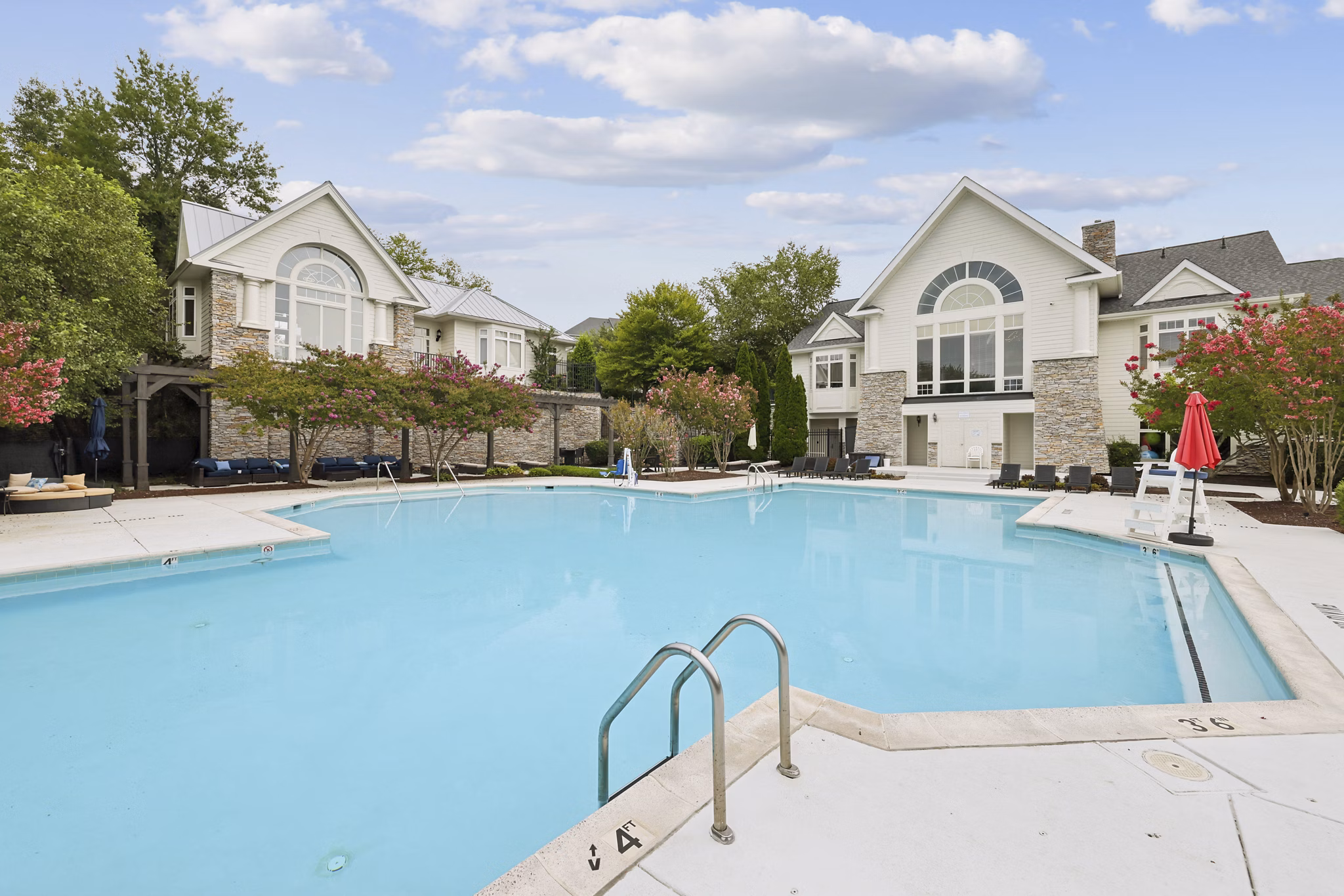 Pool at Riverside Station Apartments