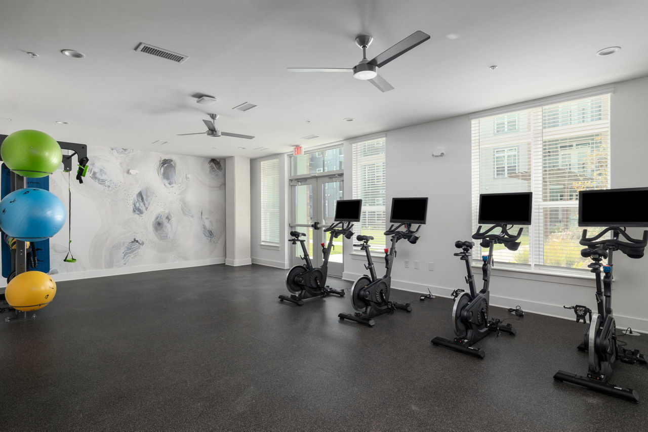 Gym at The Leo Loso (1 of 2)