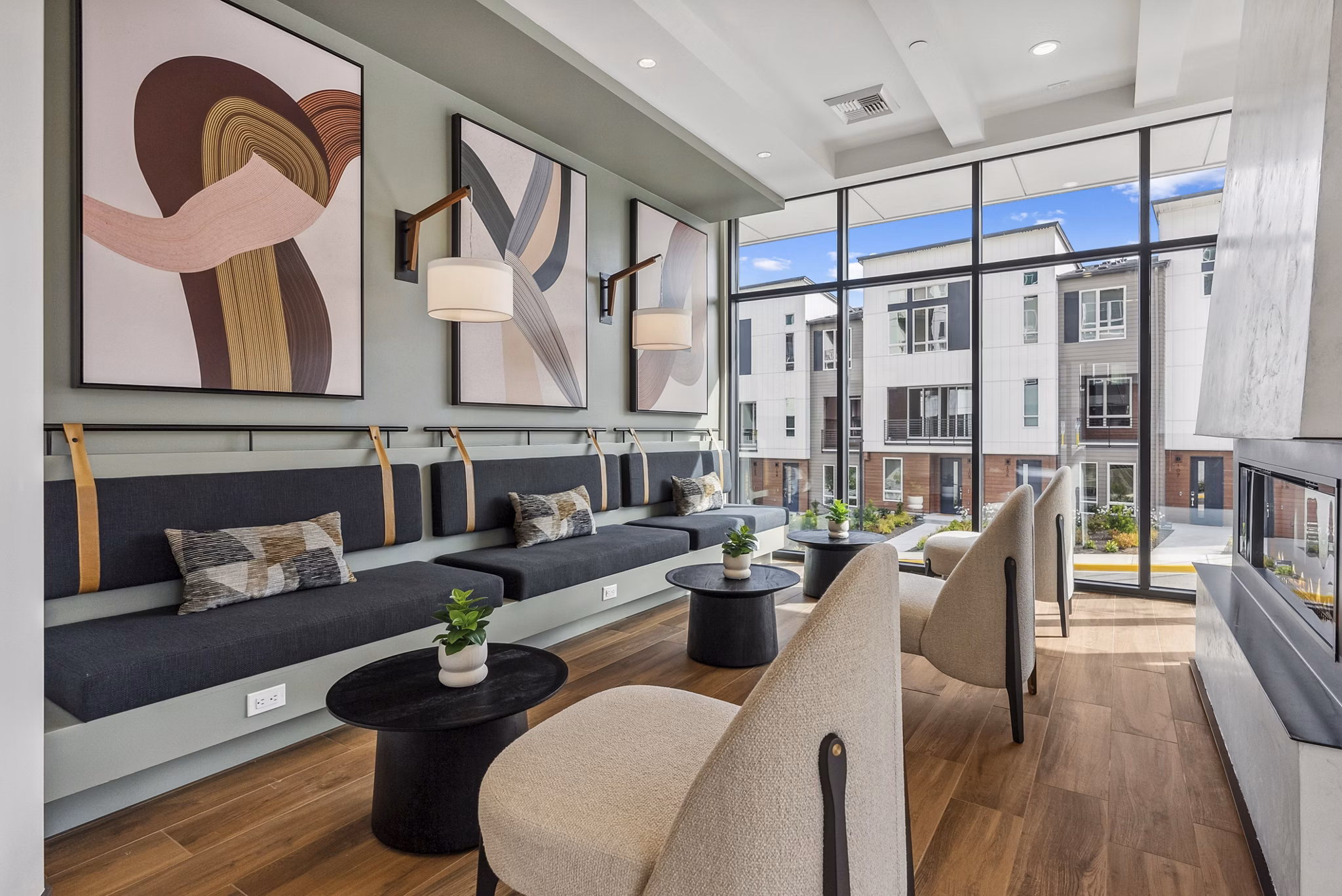 Clubhouse/Lobby at Cru at Willows Apartments