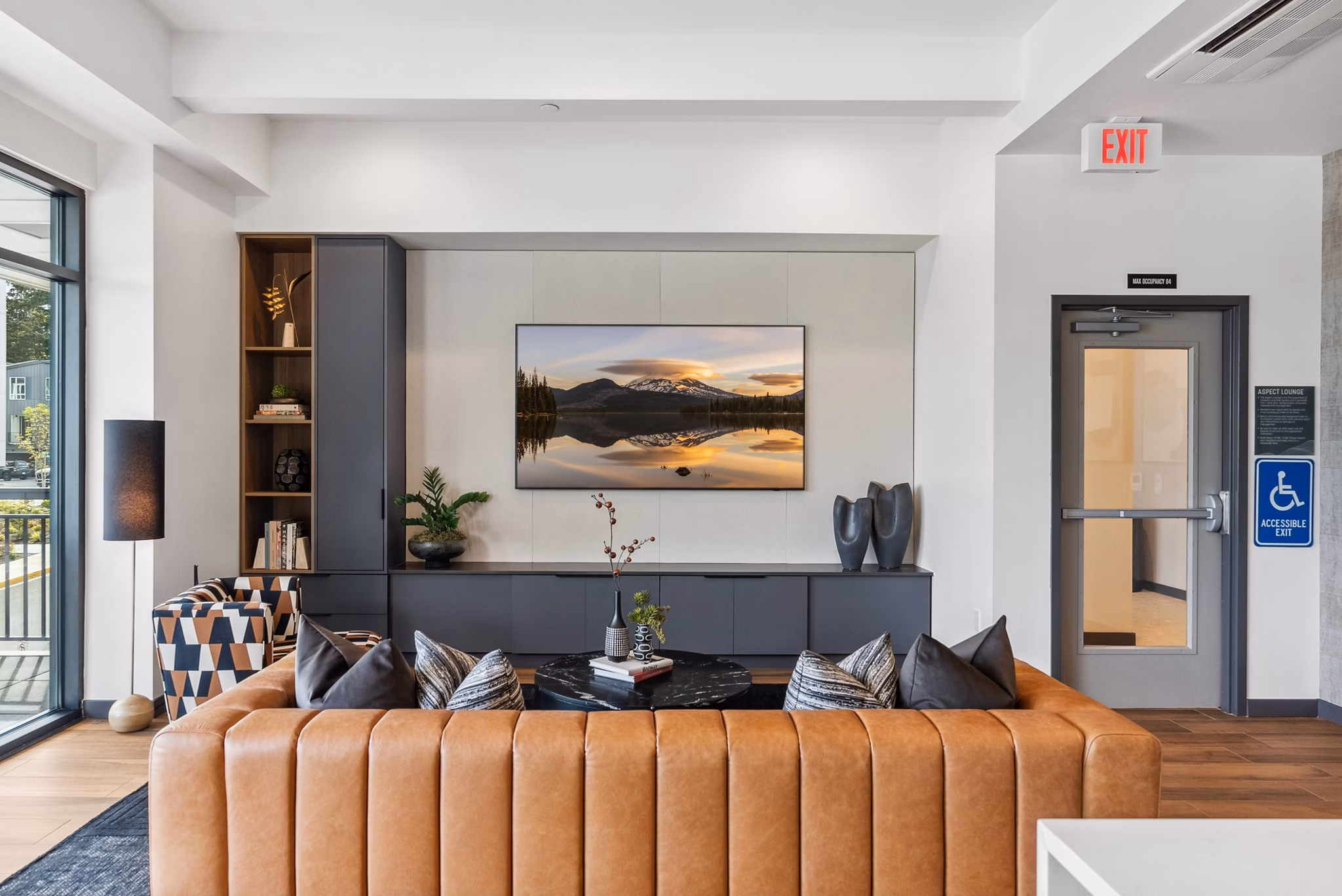 Clubhouse/Lobby at Cru at Willows Apartments