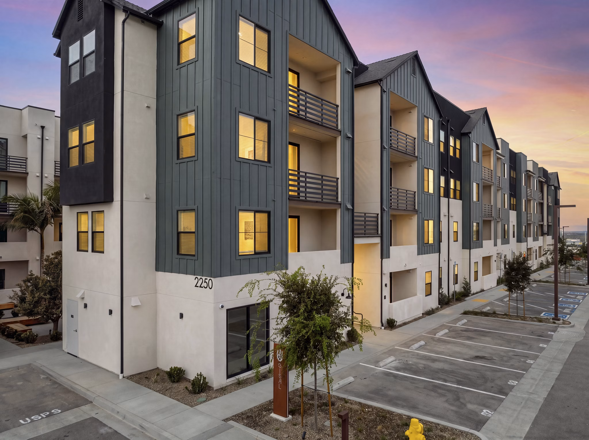 Building/Exterior at Sisal Apartments