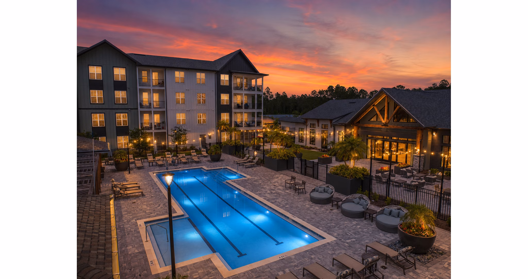pool at Rise Nocatee Apartments 