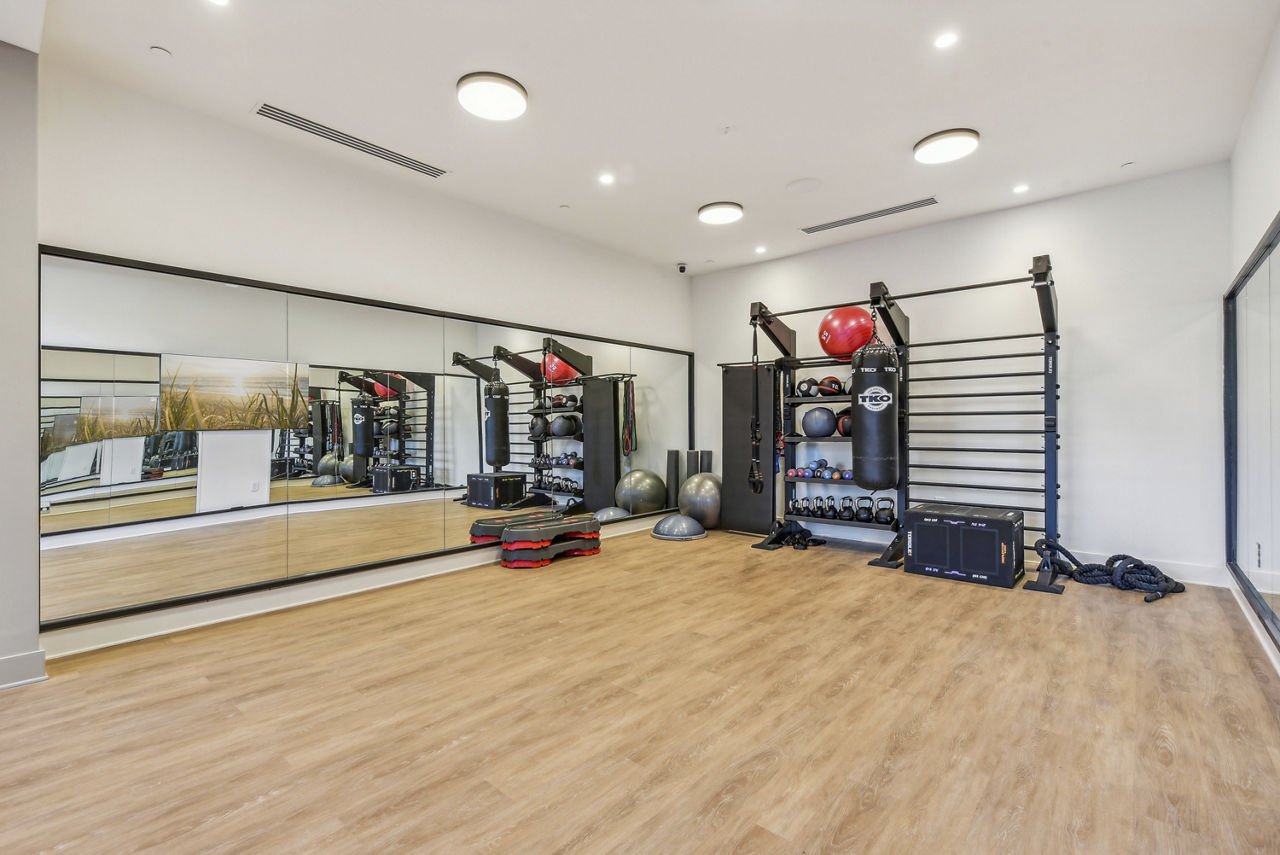 Gym at The Brinkley At The Edge (3 of 3)