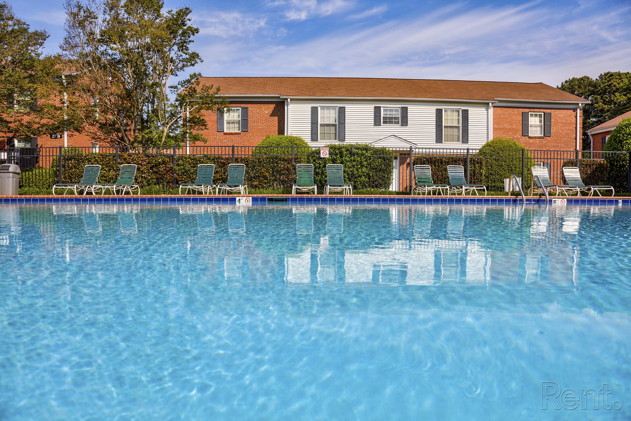 pool at Elmhurst at Sedgefield Apartments