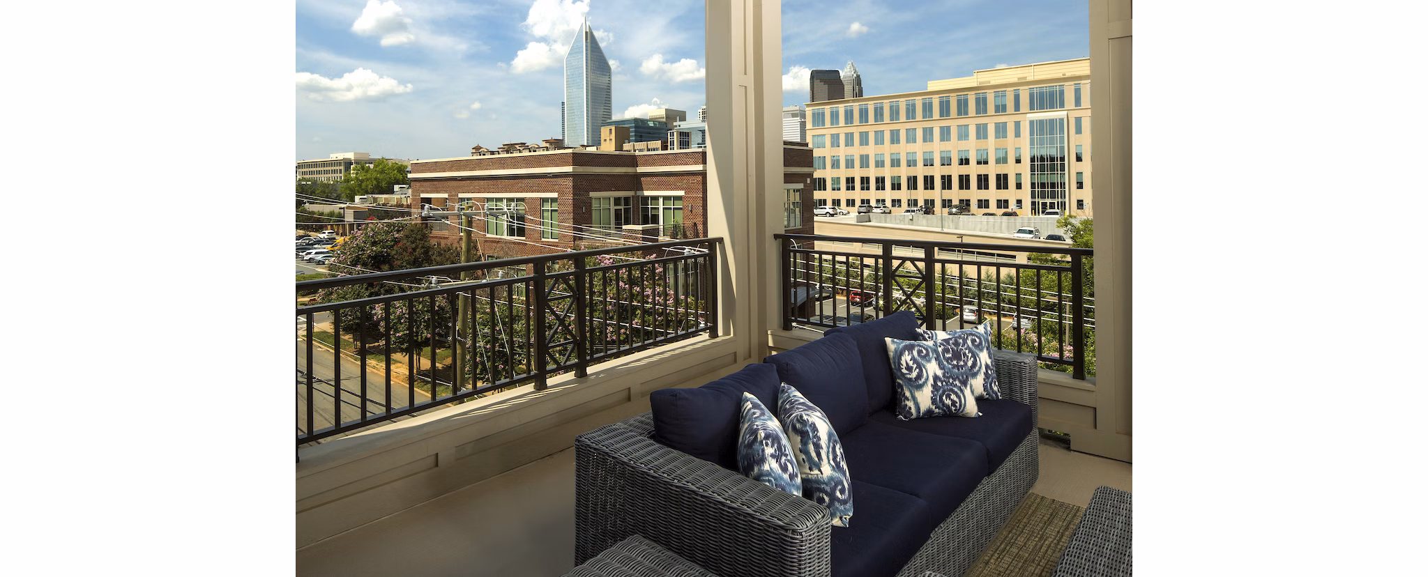 patio at The Lexington Dilworth Apartments