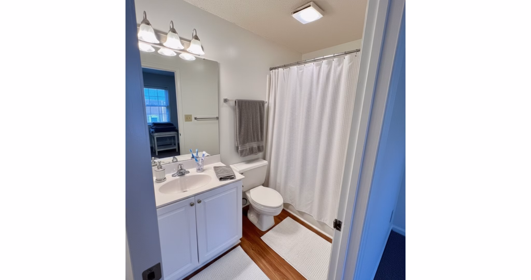 bathroom at Park Place Apartments