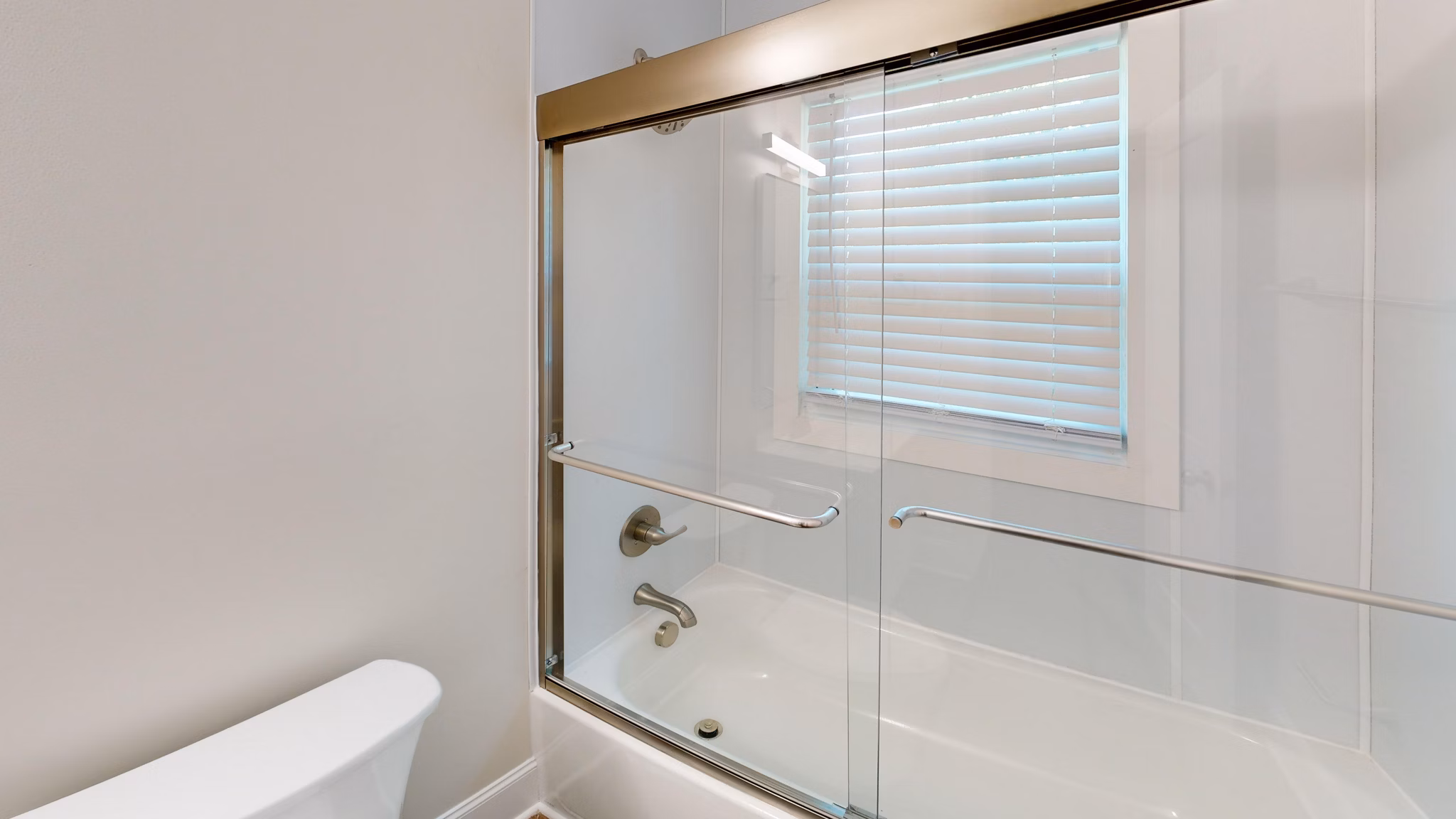 bathroom at Sedgefield Apartments