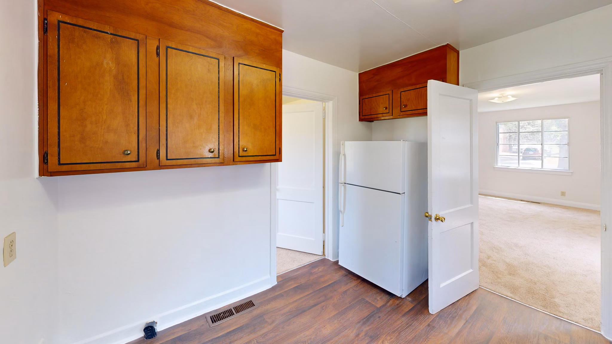 kitchen at Sedgefield Apartments