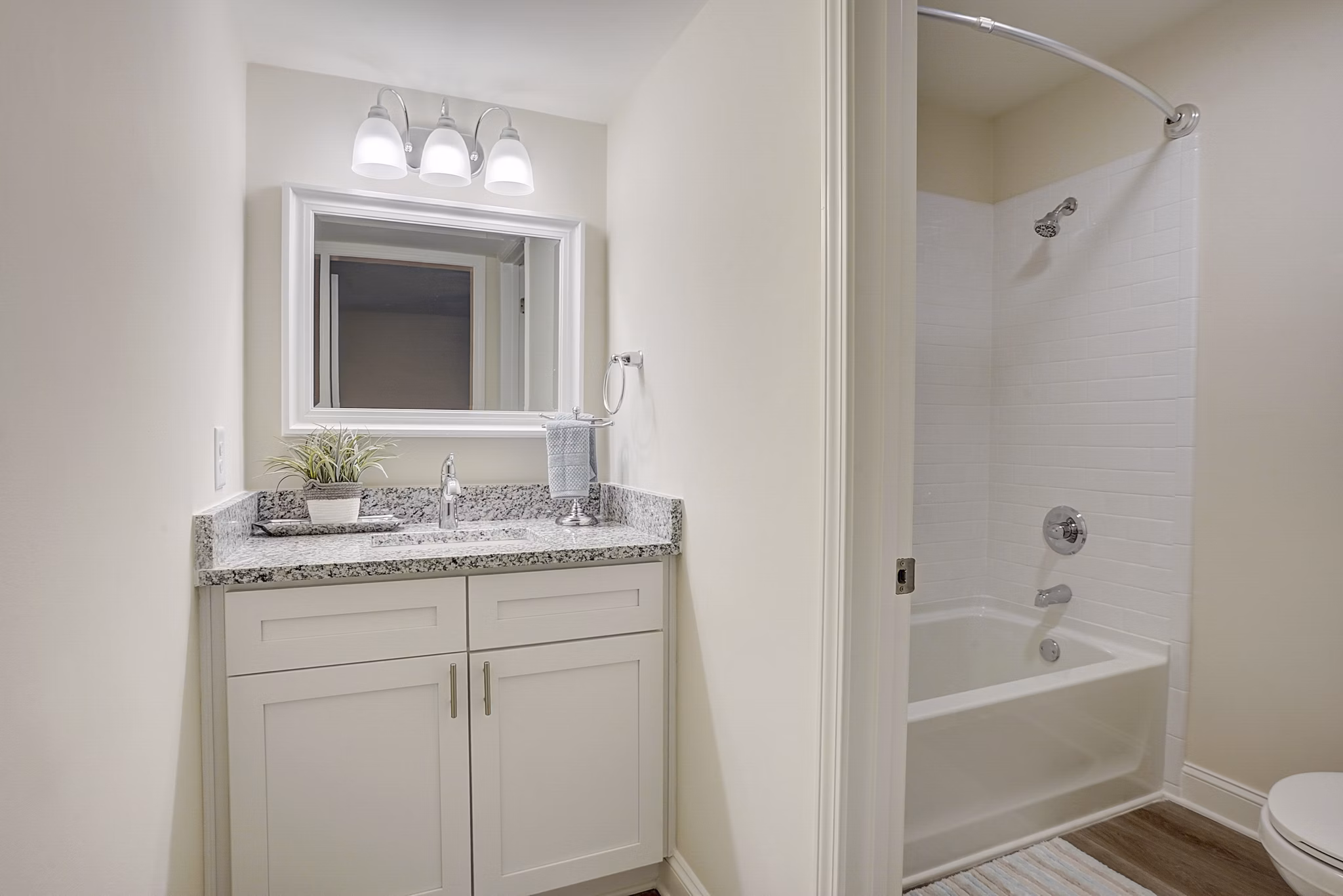 bathroom at Strawberry Hill Apartments