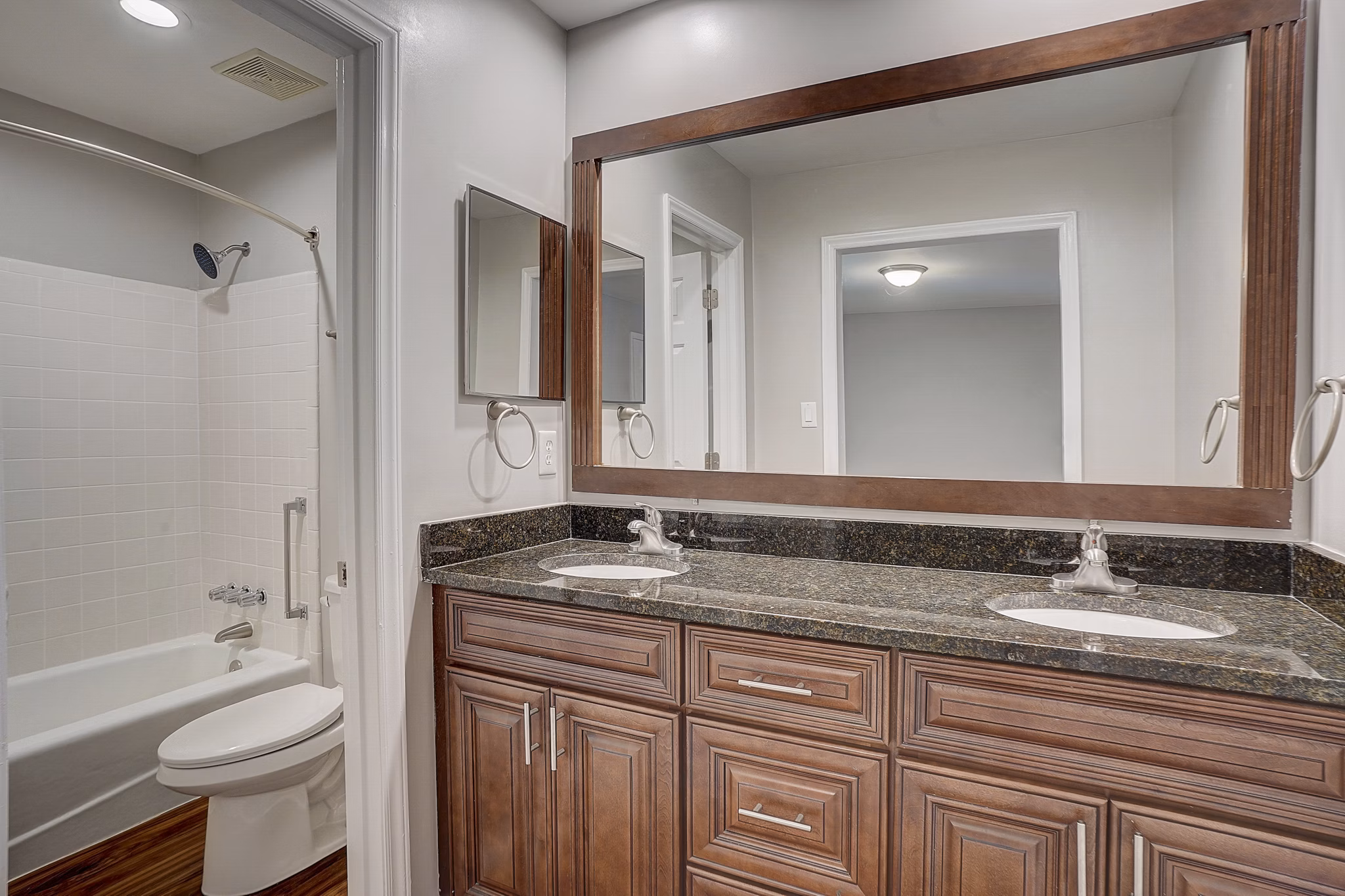 bathroom at Strawberry Hill Apartments