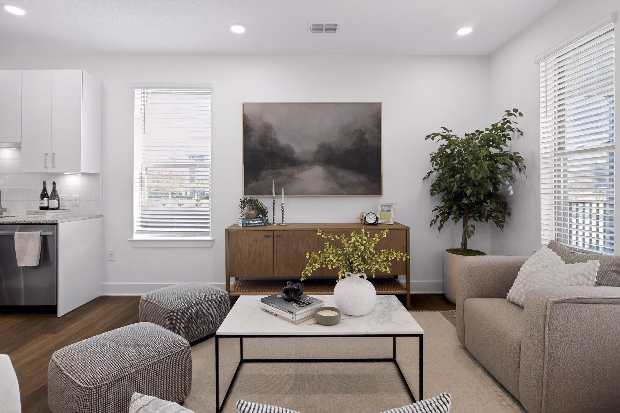 living room at Rise at Glen Kernan Park Apartments 
