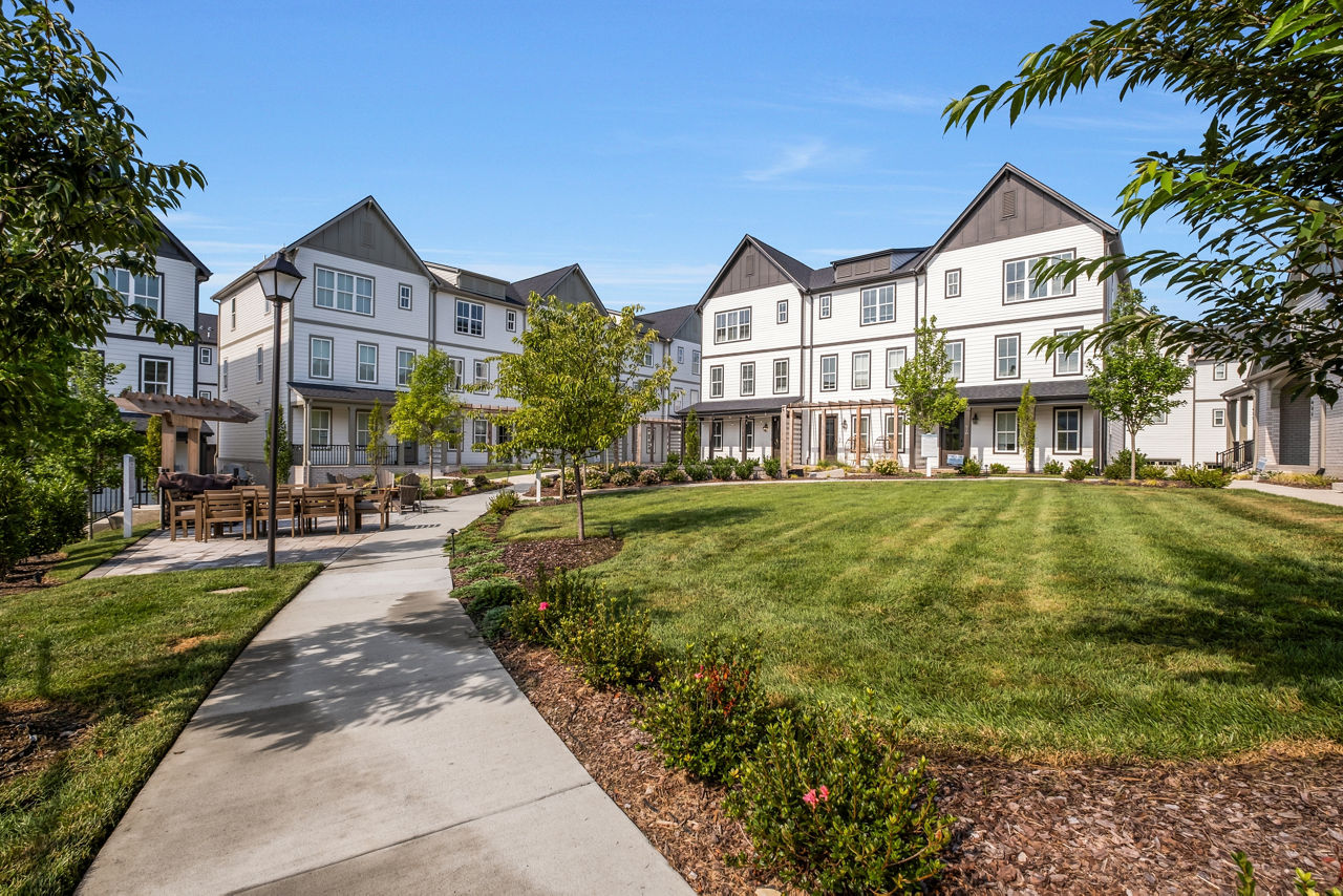 The Aria Townhomes Nashville Tn 4 of 12