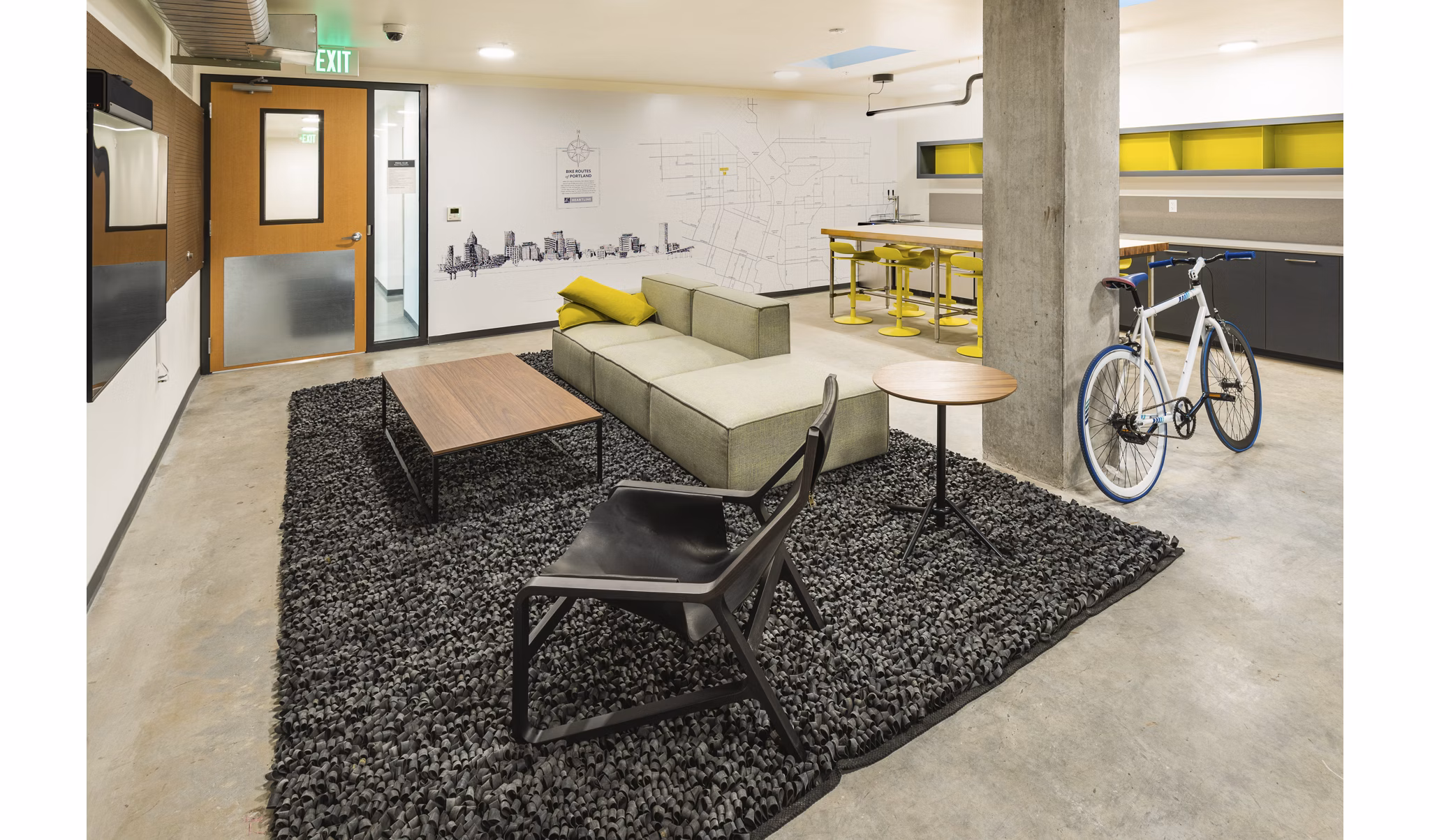 Clubhouse/Lobby at Heartline Apartments