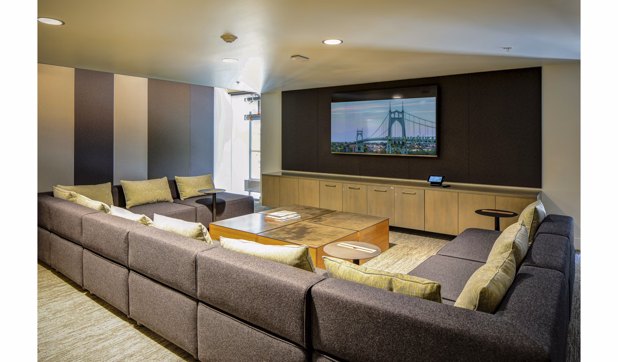 Clubhouse/Lobby at Heartline Apartments