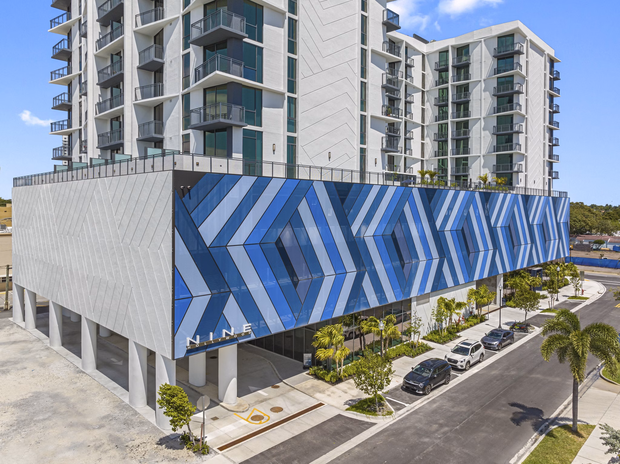 Building/Exterior at Nine Hollywood Apartments