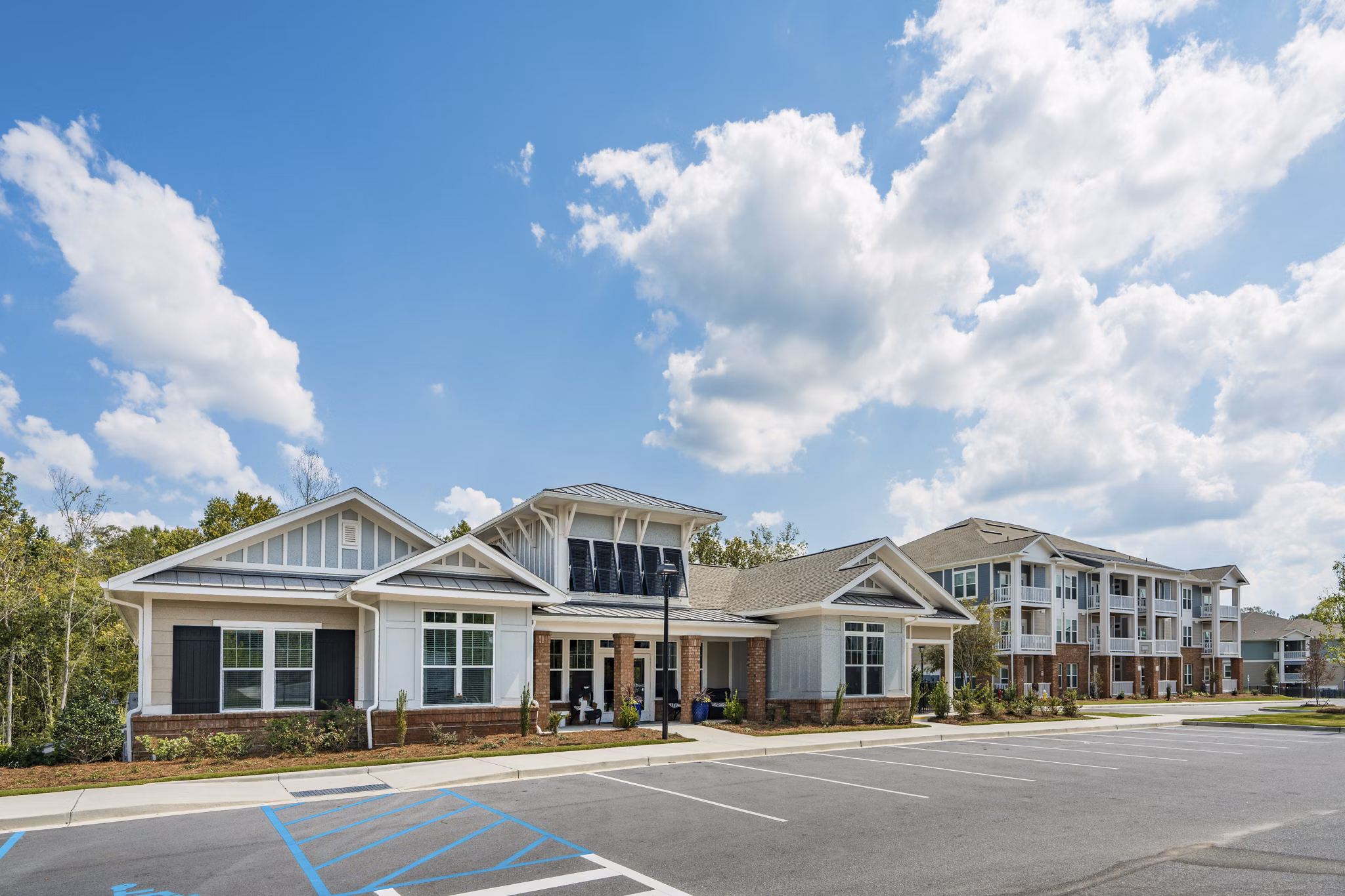exterior at The Scottie Apartments 