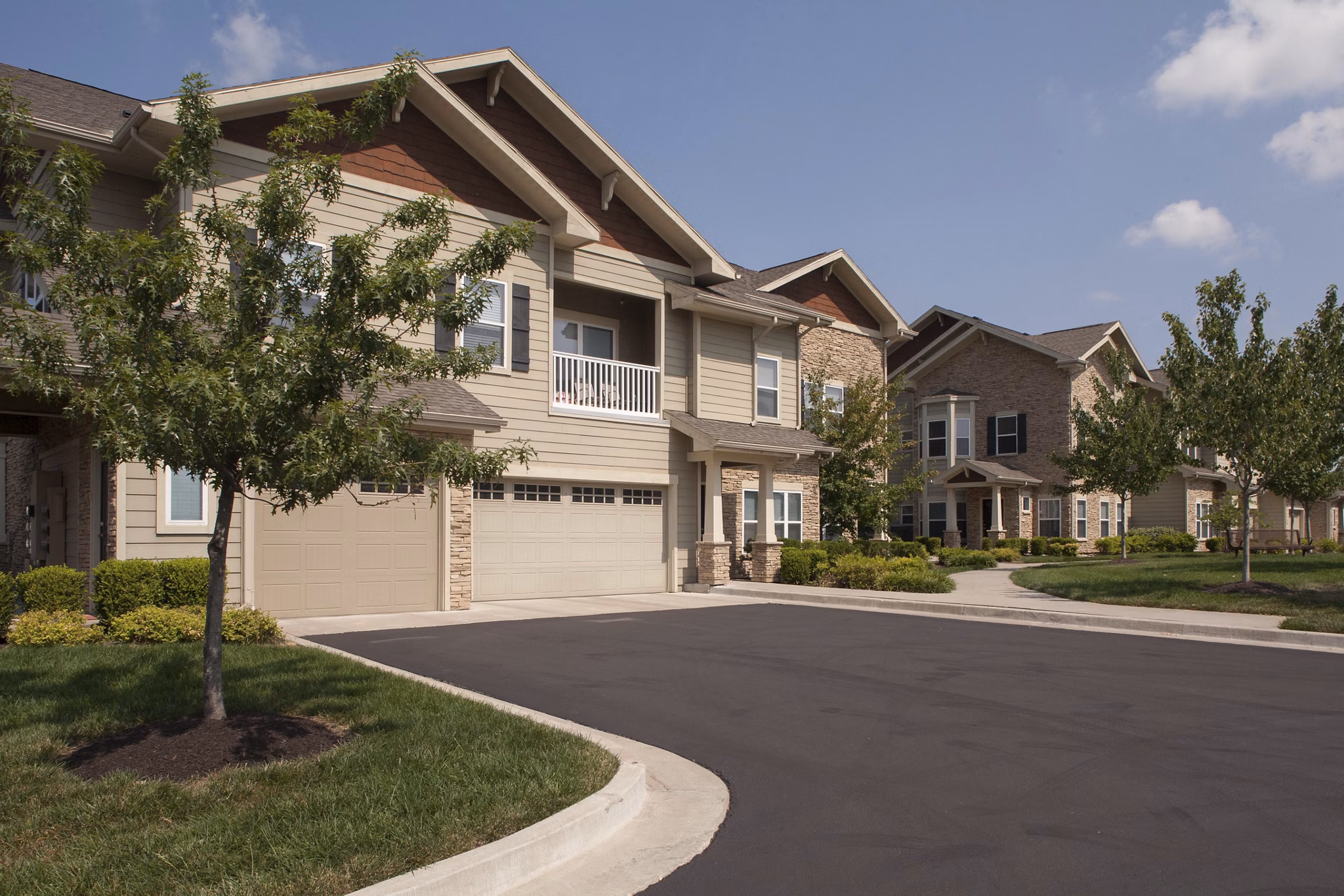 Building/Exterior at Villas at Carrington Square Apartments