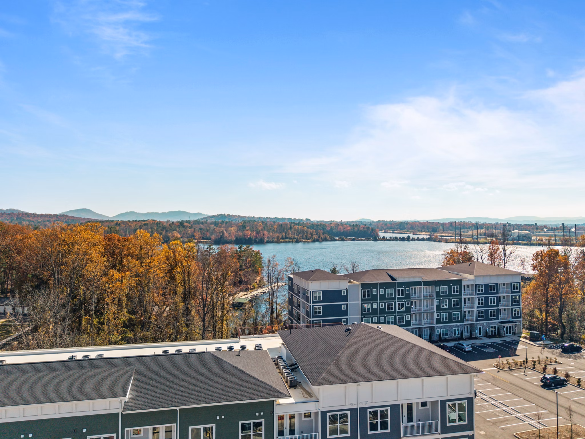 Building/Exterior at Venture at Lake Julian Apartments