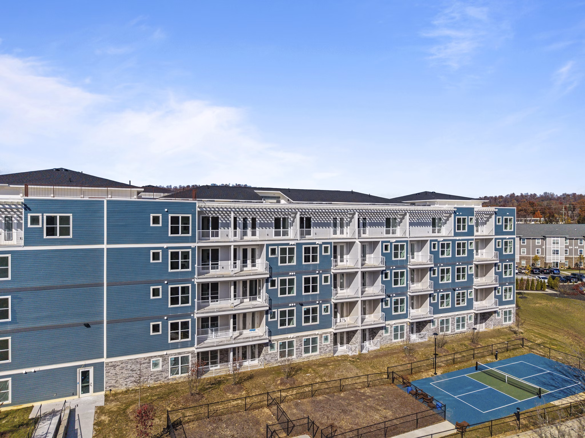 Building/Exterior at Venture at Lake Julian Apartments