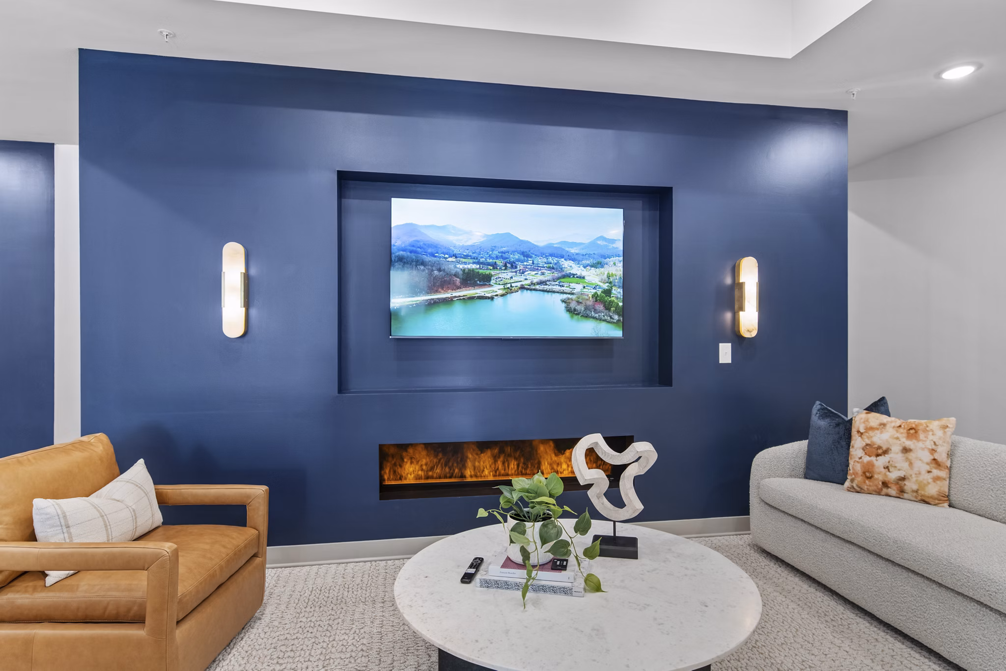 Clubhouse/Lobby at Venture at Lake Julian Apartments