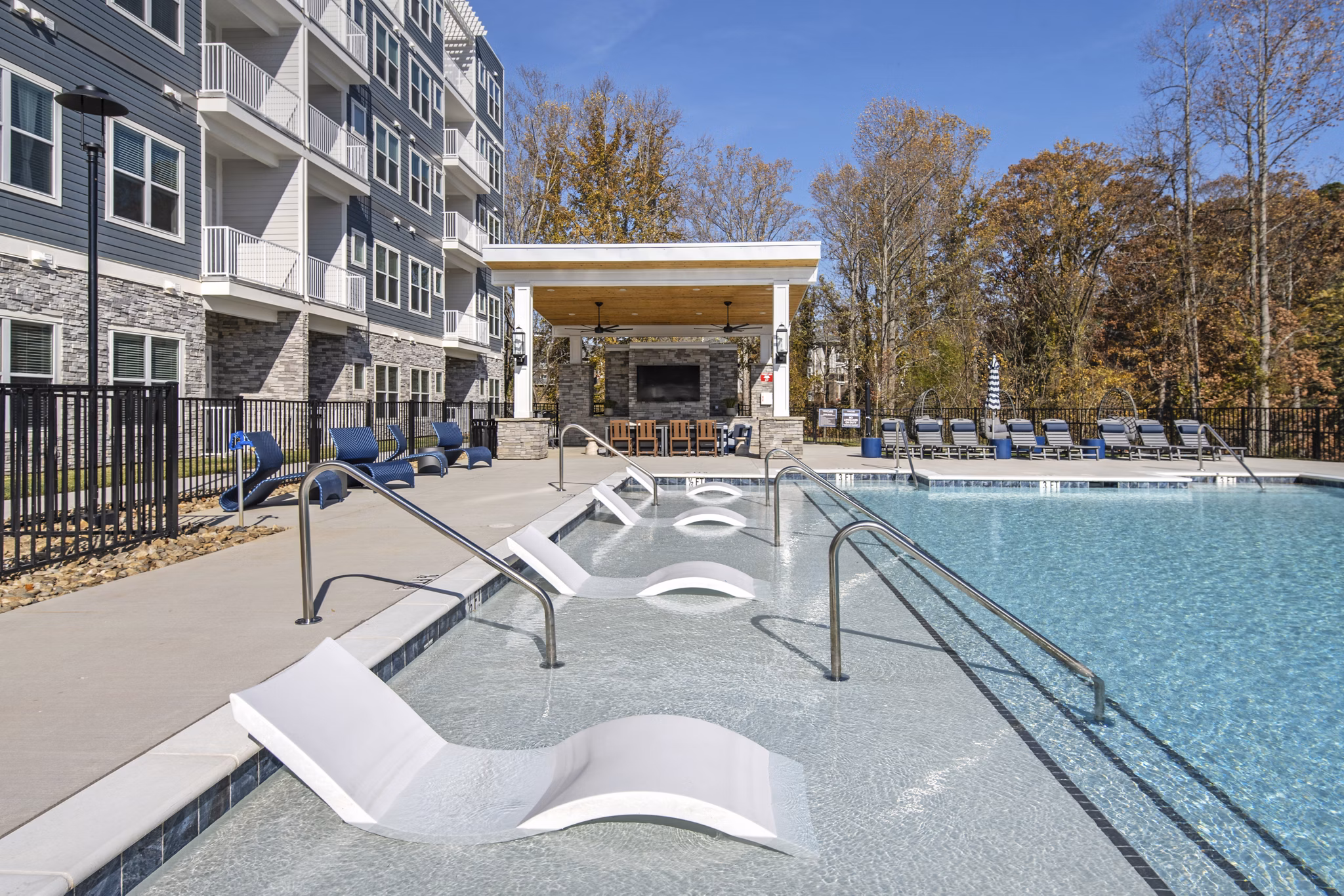 Pool at Venture at Lake Julian Apartments