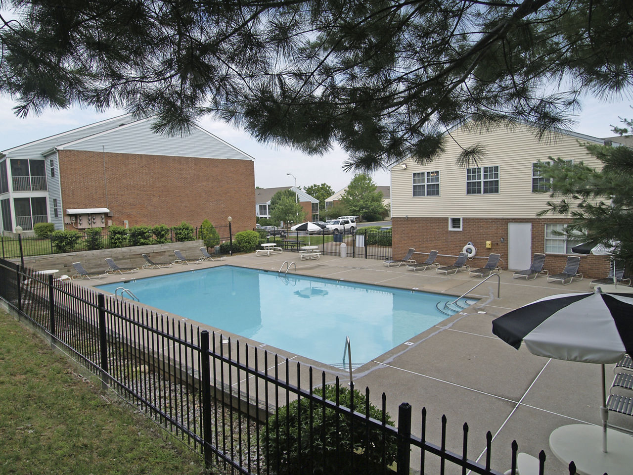Pool at Brookridge Apartments (4 of 5)