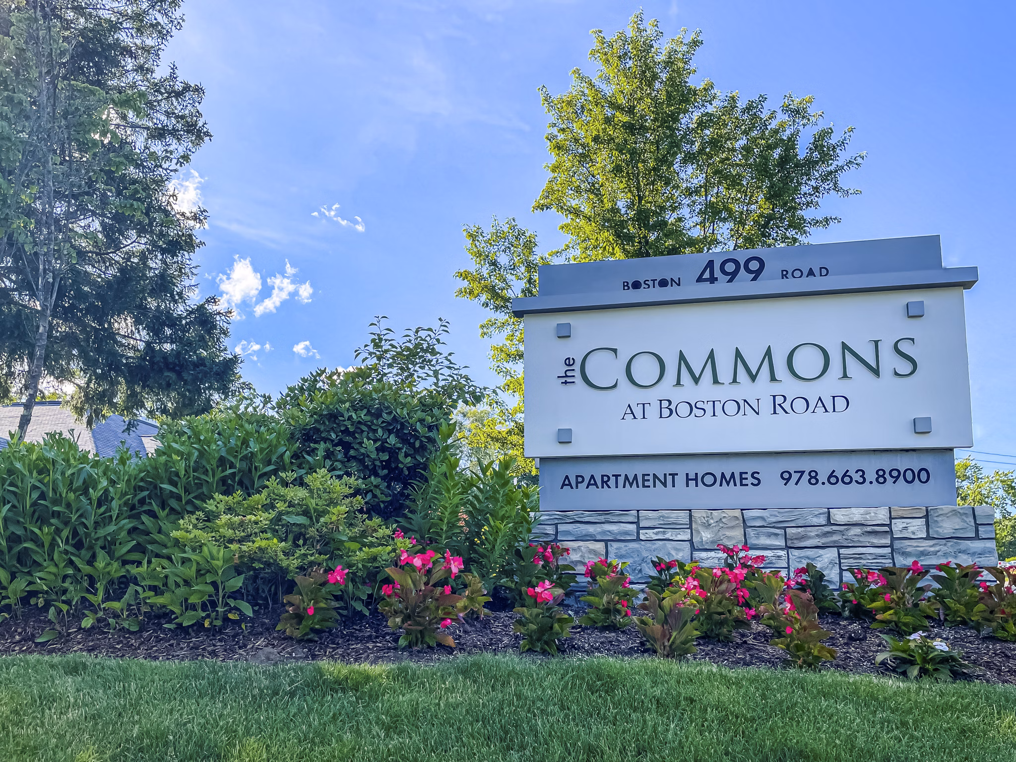 Building/Exterior at The Commons at Boston Road Apartments