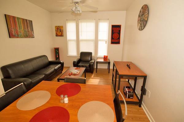 University Apartments at Ettrick