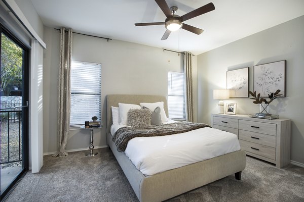 Cozy bedroom with elegant decor at Hardrock Canyon Apartments