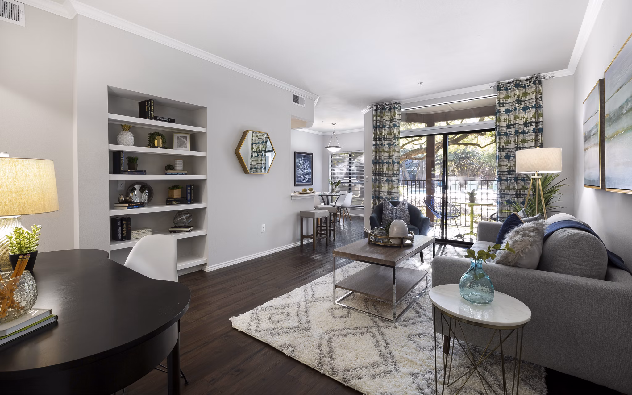 Spacious living room with modern decor in Hardrock Canyon Apartments