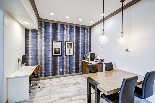 business center at Creekside at Highlands Ranch Apartments