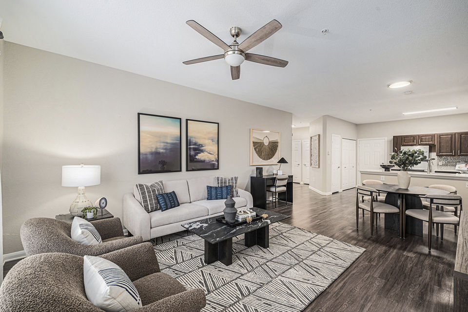 living room at Creekside at Highlands Ranch Apartments
