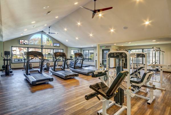 fitness center at Bay Court at Harbour Pointe Apartments