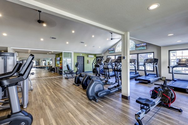 fitness center at Bay Court at Harbour Pointe Apartments