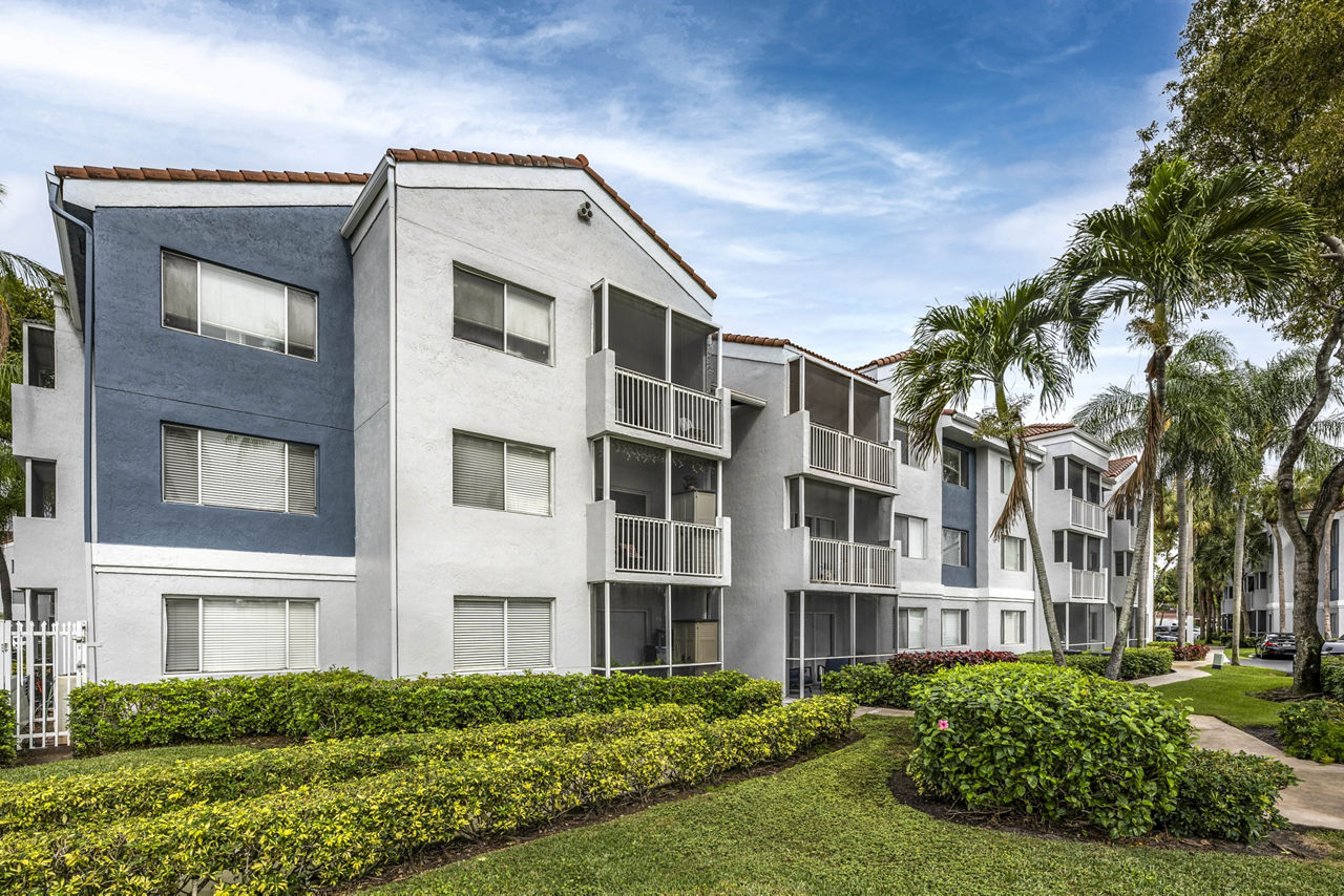 Avana At The Moors Hialeah Fl 2 of 12