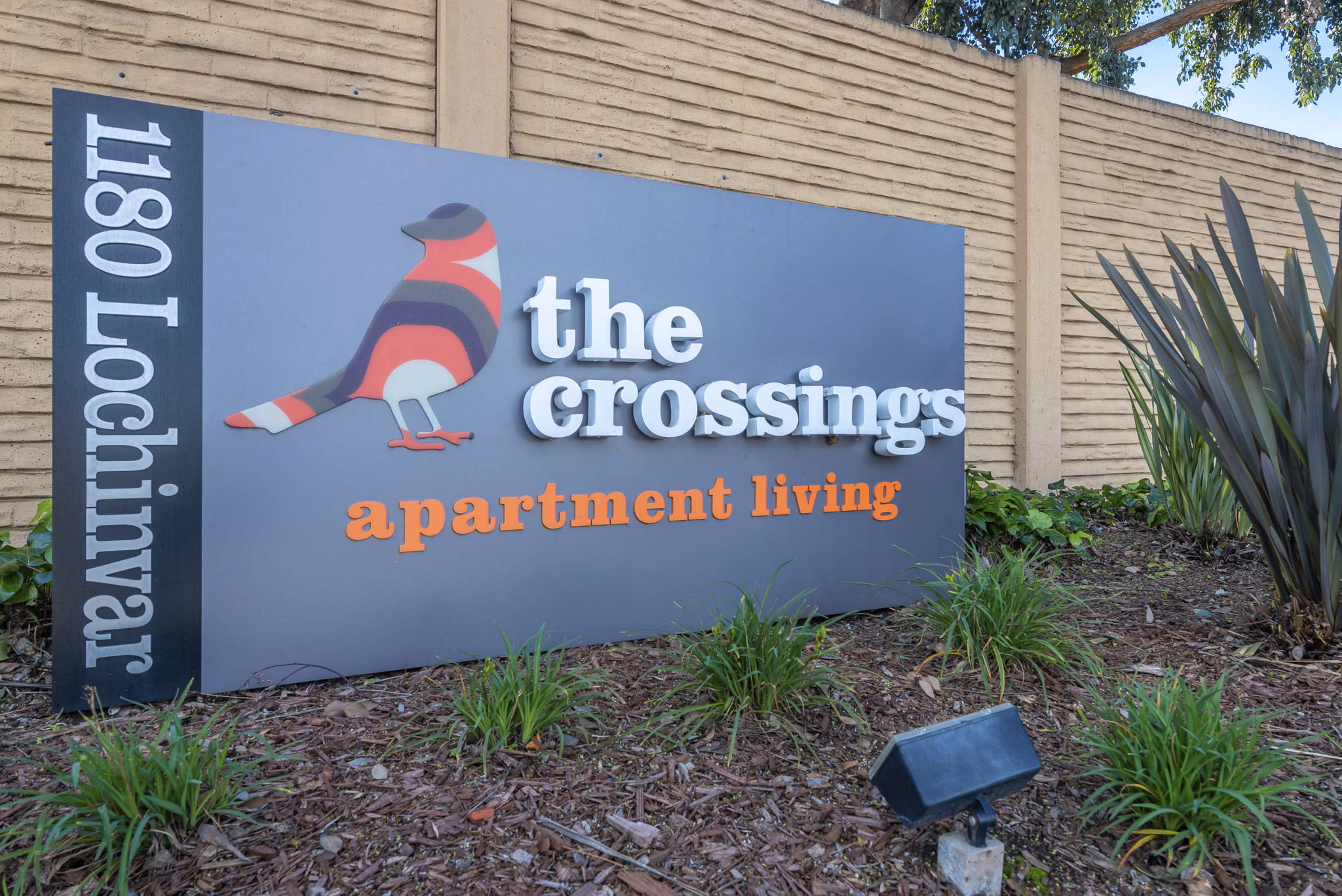 signage at Sunnyvale Crossings Apartments