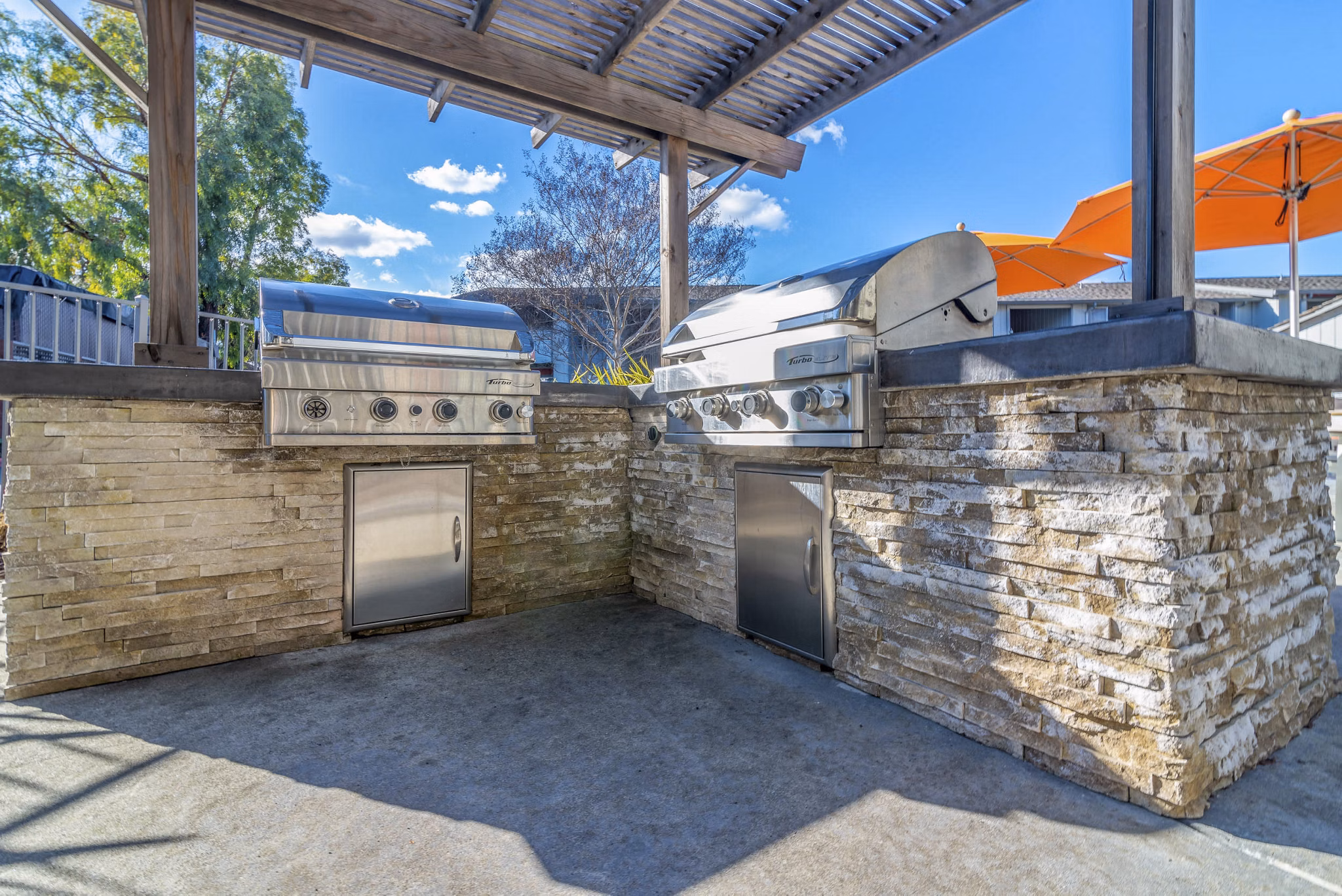 playground at Sunnyvale Crossings Apartments