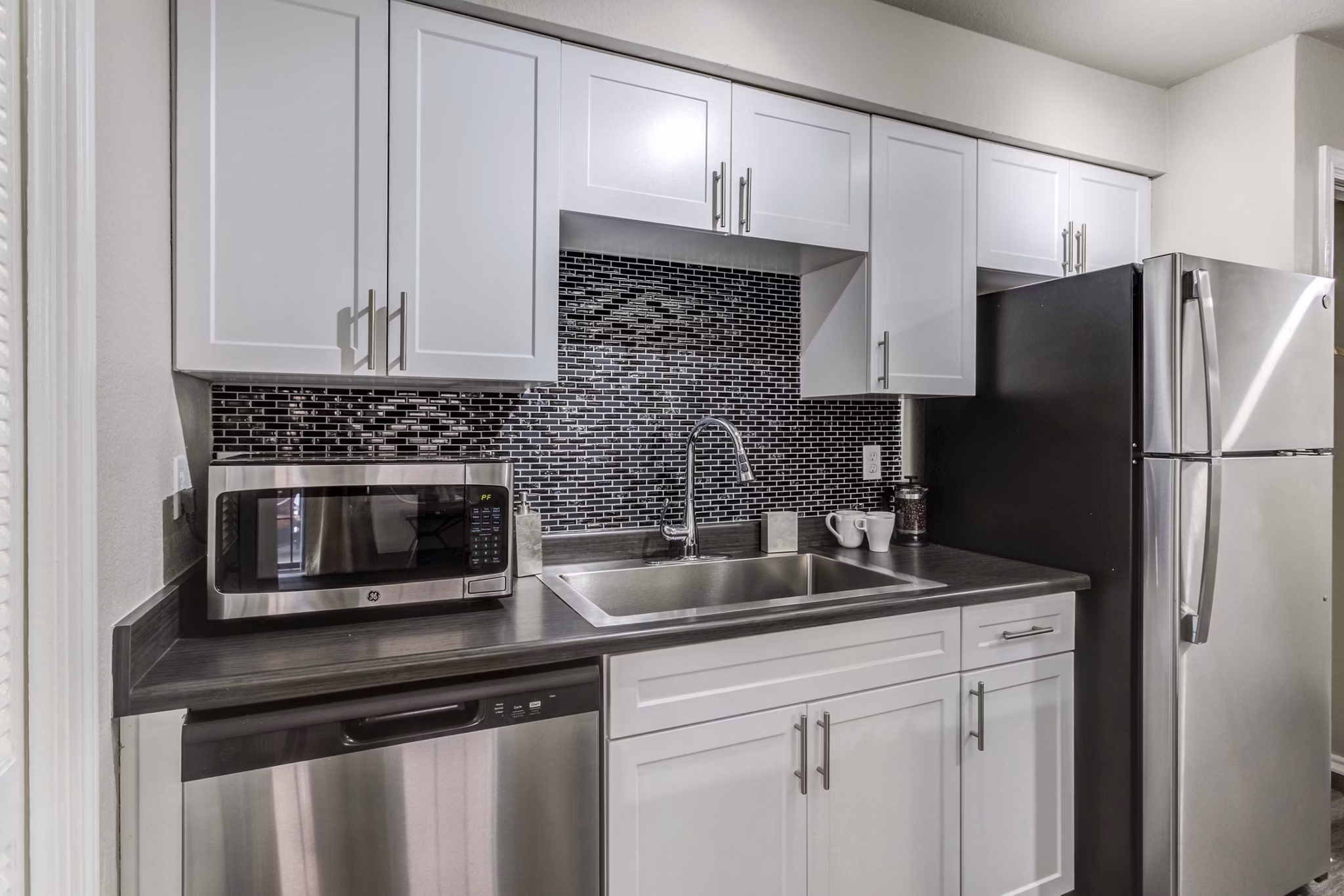 kitchen at Stratford Station Apartments
